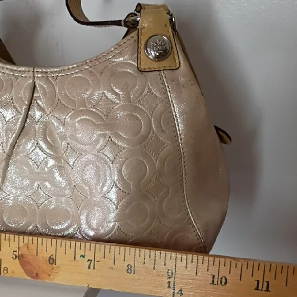Coach Shimmering Beige Shoulder Bag Y2K 90s Hobo Mia - Picture 12 of 13
